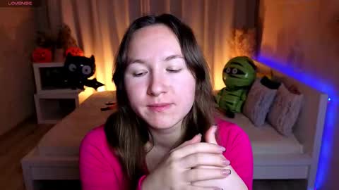 Snapshot of little_doll_meow chatting on October 2025 02:58:02 AM Alexandra online show from October 2025 02:58:02 AM