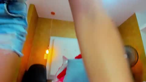   online show from February 2025 05:04:02 PM