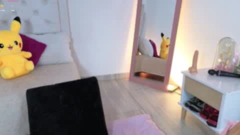 Snapshot of little_kawaiigirl chatting on January 2026 01:44:01 AM LILA online show from January 2026 01:44:01 AM