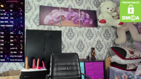 Snapshot of little_letti chatting on December 2024 05:29:02 AM Letti online show from December 2024 05:29:02 AM