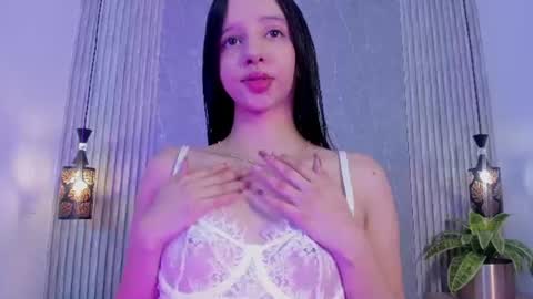 Snapshot of little_melody1 chatting on July 2026 12:41:01 PM little_melody1 online show from July 2026 12:41:01 PM