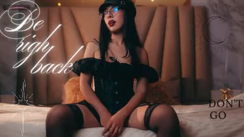 Snapshot of little_paulette chatting on April 2026 03:56:01 AM Paulette online show from April 2026 03:56:01 AM