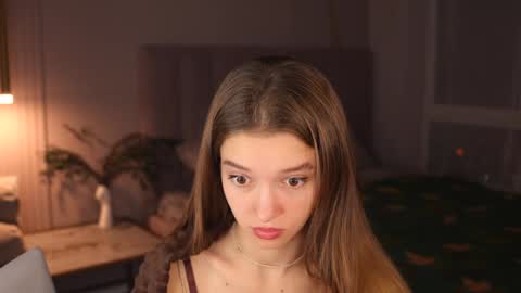 Snapshot of little_poetry chatting on October 2025 03:55:02 PM Kiki online show from October 2025 03:55:02 PM