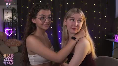Kiki online show from June 2026 09:23:02 AM