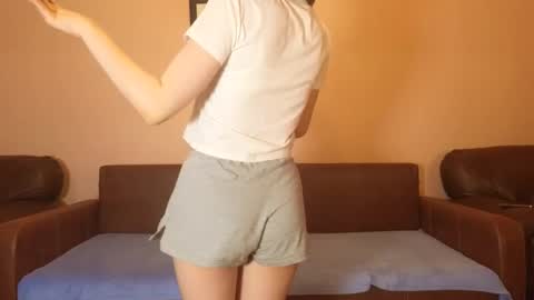 Alice online show from December 2025 05:47:01 AM