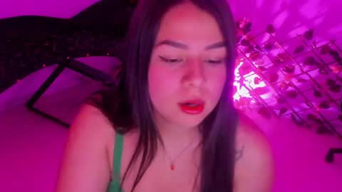 Tifanny online show from April 2026 02:32:02 PM