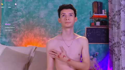 Juan Ferrer online show from September 2025 02:11:01 AM