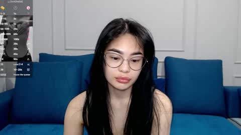 Kwan online show from March 2025 12:11:02 PM