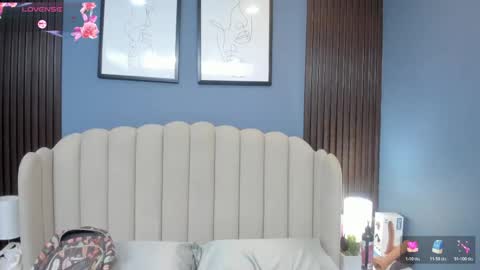 little_valentinaa online show from May 2026 11:27:02 AM