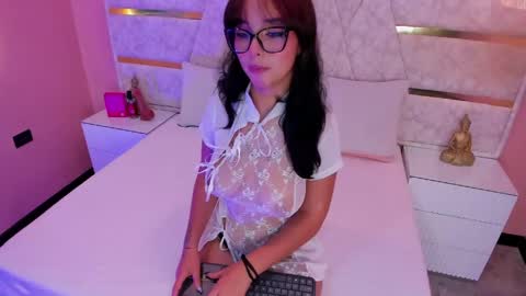 Im your little Velinda  online show from April 2026 08:24:02 PM