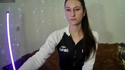 LittleAhWitch online show from March 2025 01:46:01 PM