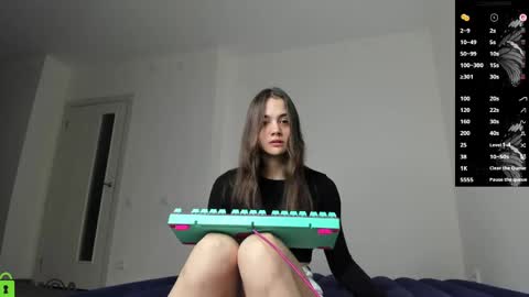Snapshot of littleashleyy chatting on May 2026 10:58:01 PM littleashleyy online show from May 2026 10:58:01 PM