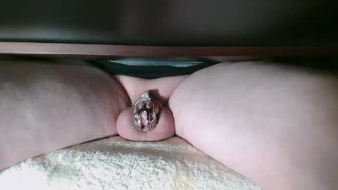 Snapshot of littleclitty247 chatting on December 2024 05:00:01 PM Littlleclitty247 online show from December 2024 05:00:01 PM