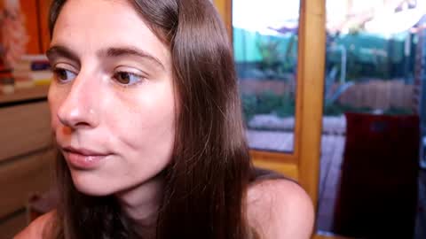 Snapshot of littledante91 chatting on February 2026 08:35:02 AM Maria and Viktor online show from February 2026 08:35:02 AM