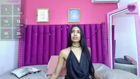 Snapshot of littlee_emilyy_ chatting on February 2026 12:15:02 PM Emily online show from February 2026 12:15:02 PM