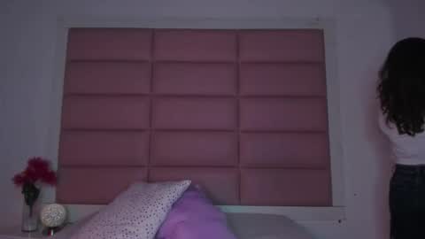 Snapshot of littlee_emma_ chatting on January 2026 03:09:02 AM littlee_emma_ online show from January 2026 03:09:02 AM