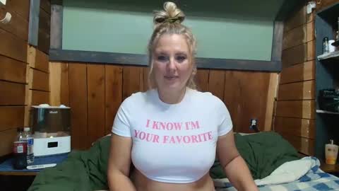Snapshot of littlelisa1 chatting on March 2026 05:31:02 PM lisanixs online show from March 2026 05:31:02 PM