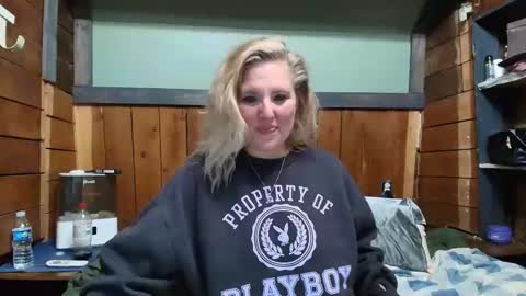Snapshot of littlelisa1 chatting on March 2026 03:11:02 AM lisanixs online show from March 2026 03:11:02 AM