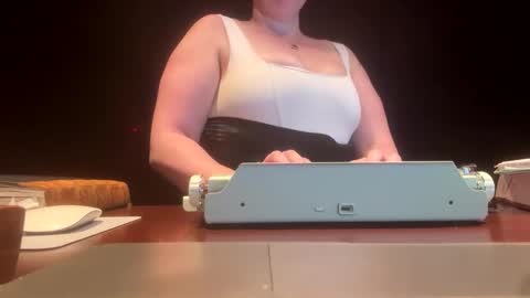 littlemissmee online show from March 2026 07:34:01 AM