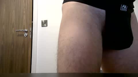 Snapshot of littleprincegotkinky chatting on February 2026 02:10:01 AM yettobebroken online show from February 2026 02:10:01 AM