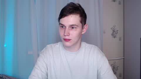 Snapshot of littlesadcabbage chatting on December 2024 02:32:02 AM Sonnenschein online show from December 2024 02:32:02 AM