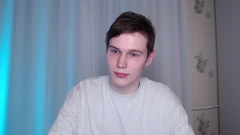 Snapshot of littlesadcabbage chatting on January 2025 09:46:02 PM Sonnenschein online show from January 2025 09:46:02 PM