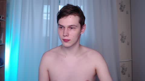 Snapshot of littlesadcabbage chatting on January 2025 01:21:02 PM Sonnenschein online show from January 2025 01:21:02 PM