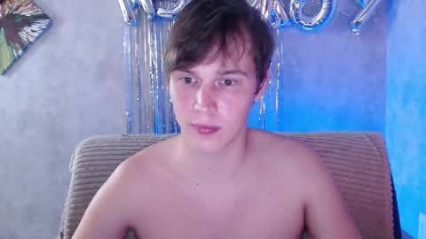 Snapshot of littlesadcabbage chatting on September 2025 12:44:02 AM Sonnenschein online show from September 2025 12:44:02 AM