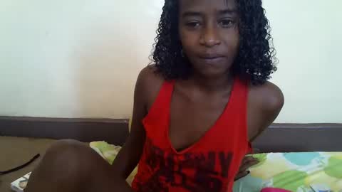 littlesandie online show from December 2024 10:50:02 AM