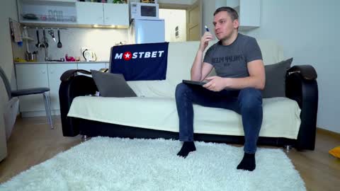 Little Tifany online show from December 2024 09:12:01 AM