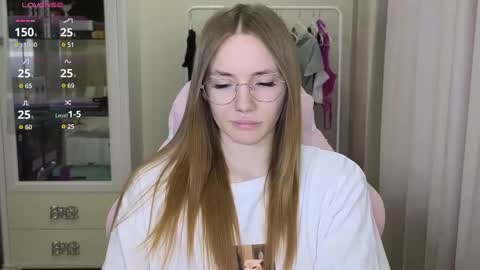 Eliana online show from February 2025 11:08:02 AM