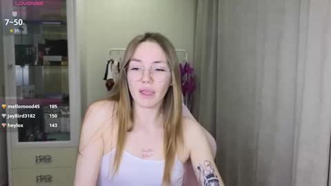 Eliana online show from March 2025 02:10:02 PM