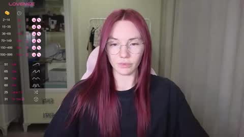 Eliana online show from September 2025 11:09:01 AM