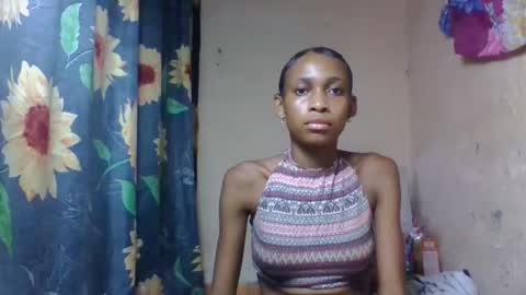 Snapshot of littleyanah chatting on March 2026 08:42:01 AM yanah online show from March 2026 08:42:01 AM