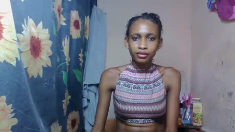 Snapshot of littleyanah chatting on March 2026 08:48:01 PM yanah online show from March 2026 08:48:01 PM
