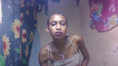 Snapshot of littleyanah chatting on March 2026 06:46:01 PM yanah online show from March 2026 06:46:01 PM
