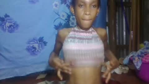 Snapshot of littleyanah chatting on May 2026 12:39:01 AM yanah online show from May 2026 12:39:01 AM