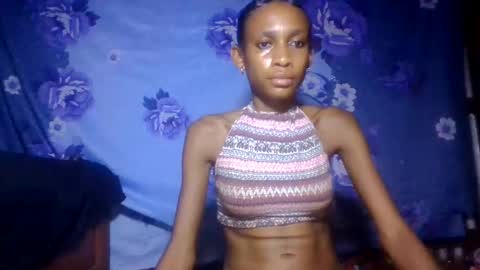 Snapshot of littleyanah chatting on May 2026 09:04:01 AM yanah online show from May 2026 09:04:01 AM