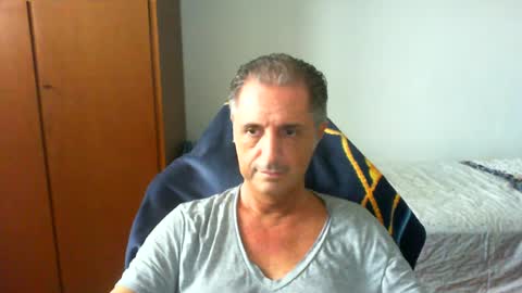 Snapshot of liuk53 chatting on July 2026 01:45:02 PM liuk53 online show from July 2026 01:45:02 PM