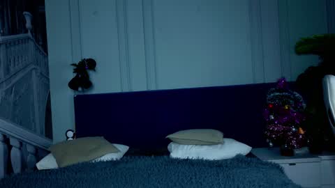 Snapshot of liv_fay chatting on January 2025 01:36:02 PM Liv 3 online show from January 2025 01:36:02 PM