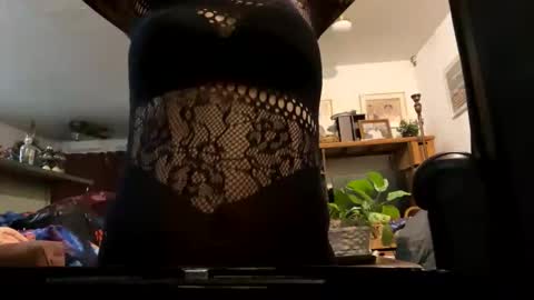 Snapshot of live4lovemabnhlb chatting on February 2026 08:58:02 AM Hlove online show from February 2026 08:58:02 AM