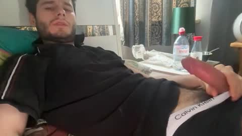 Snapshot of livefantesy4 chatting on February 2026 10:25:02 AM livefantesy4 online show from February 2026 10:25:02 AM