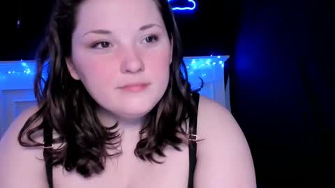 Liv online show from December 2024 06:06:02 AM