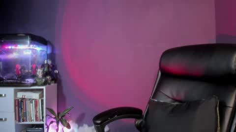 Snapshot of lixrose chatting on December 2025 05:14:01 AM LixRose online show from December 2025 05:14:01 AM