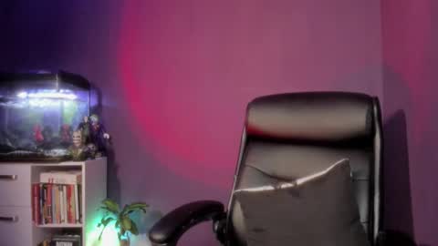 Snapshot of lixrose chatting on January 2026 01:11:01 AM LixRose online show from January 2026 01:11:01 AM