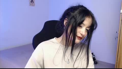 Elizabeth online show from May 2026 01:18:01 PM