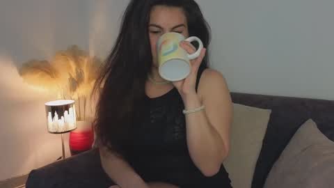 liz online show from February 2025 03:17:02 PM