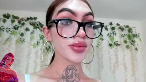 Liz Luna online show from May 2026 09:45:02 PM