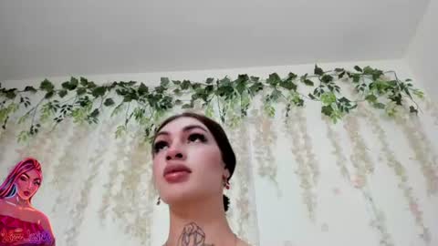 Liz Luna online show from June 2026 08:32:02 PM