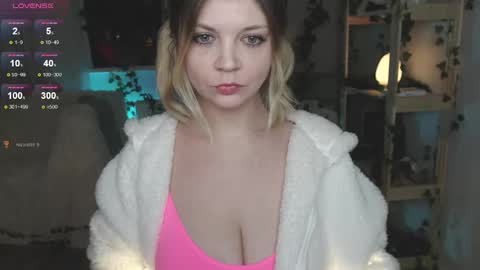 Snapshot of liza_wet chatting on January 2025 09:19:01 AM Liza Wet online show from January 2025 09:19:01 AM